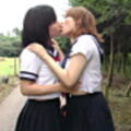 女子高生のレズキス動画